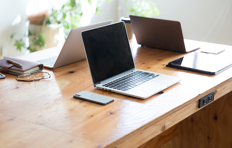 シンプルで使い勝手のいいオフィスとして